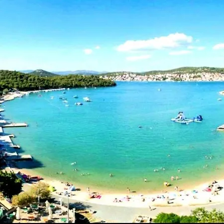 Mobile Di Mare Iv Campsite Jezera