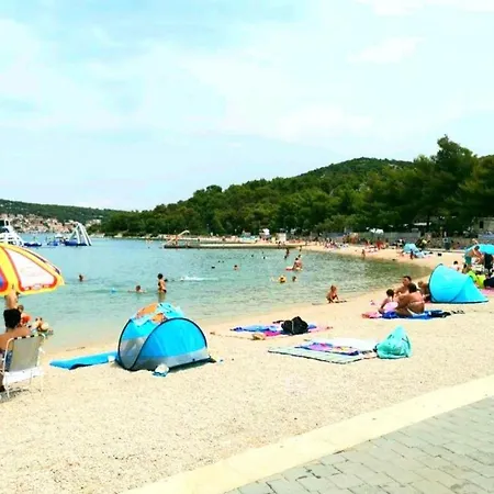 Mobile Di Mare Iv Campsite Jezera