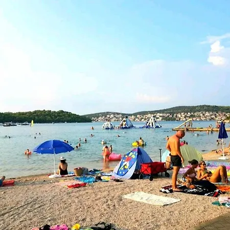 Mobile Di Mare Iv 4*